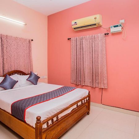 Its South East Residency Hotel Chennai Exterior foto